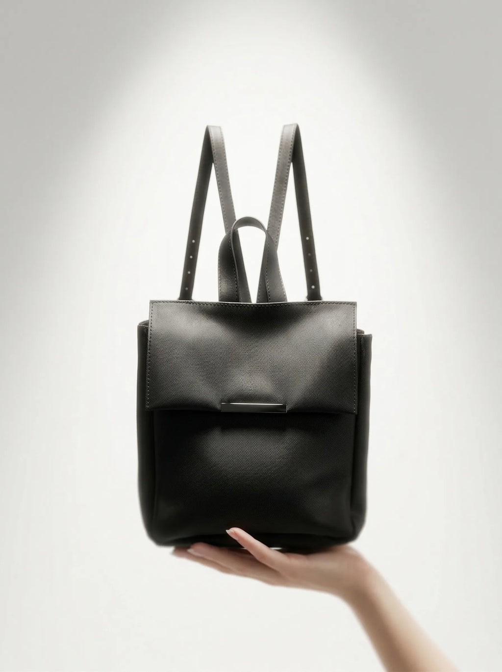 BAGPACK BLACK