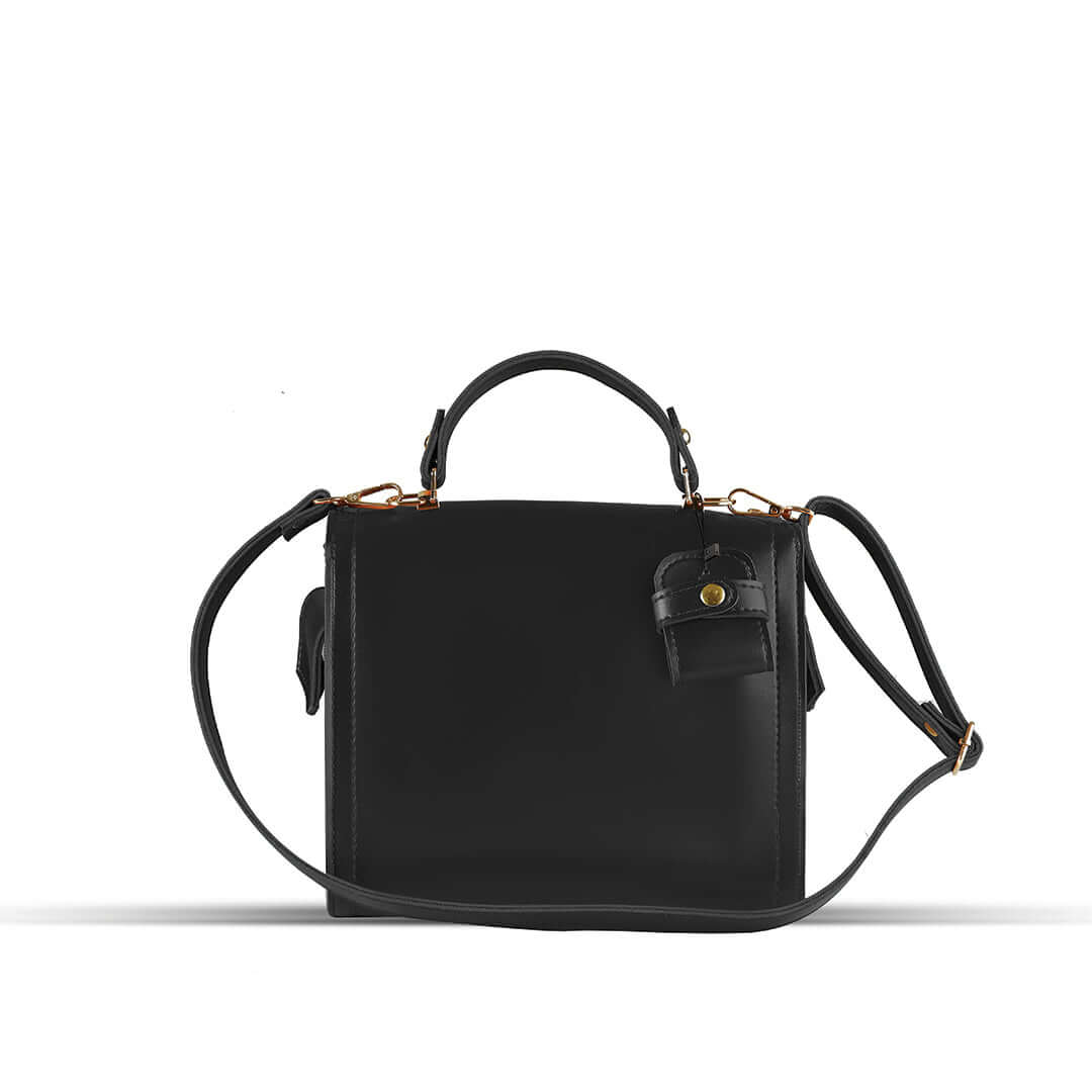 Barbara Black women's shoulder bag in black by Bag X