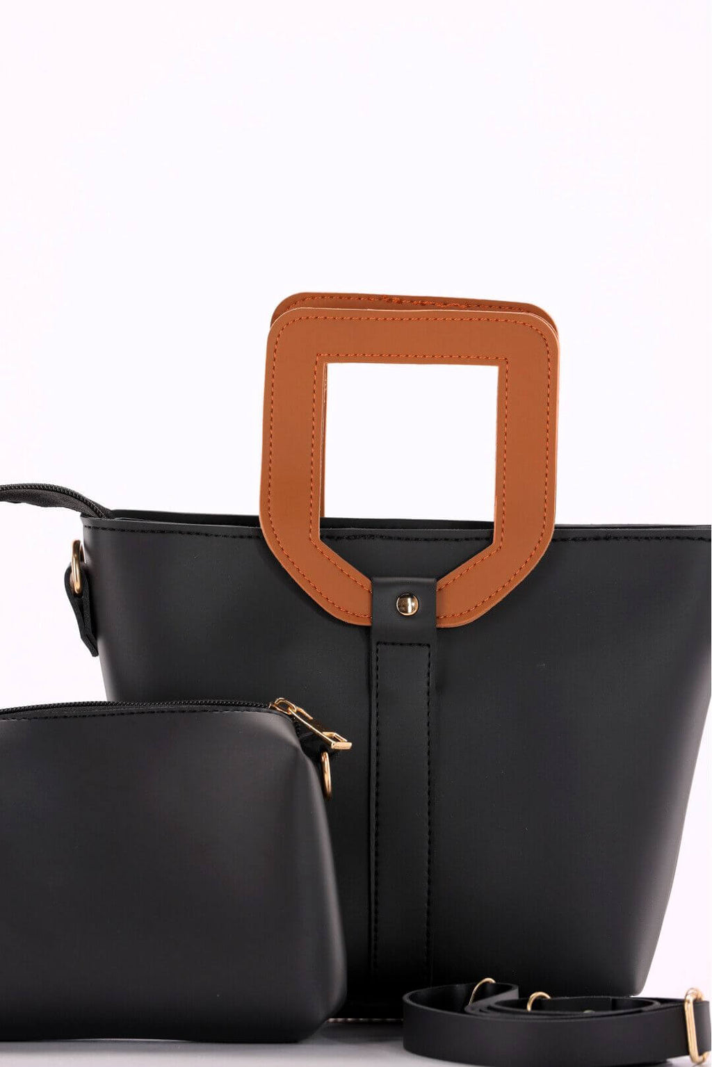 Voyage Black / Brown women's shoulder bag in black by Bag X