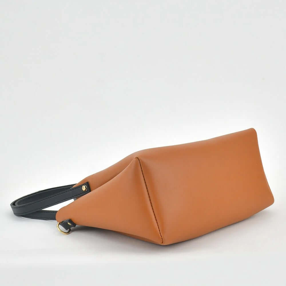 Georgia Brown women's handbag in brown by Bag X