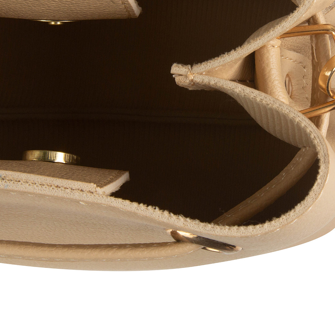 Kelly Beige women's shoulder bag in beige by Bag X