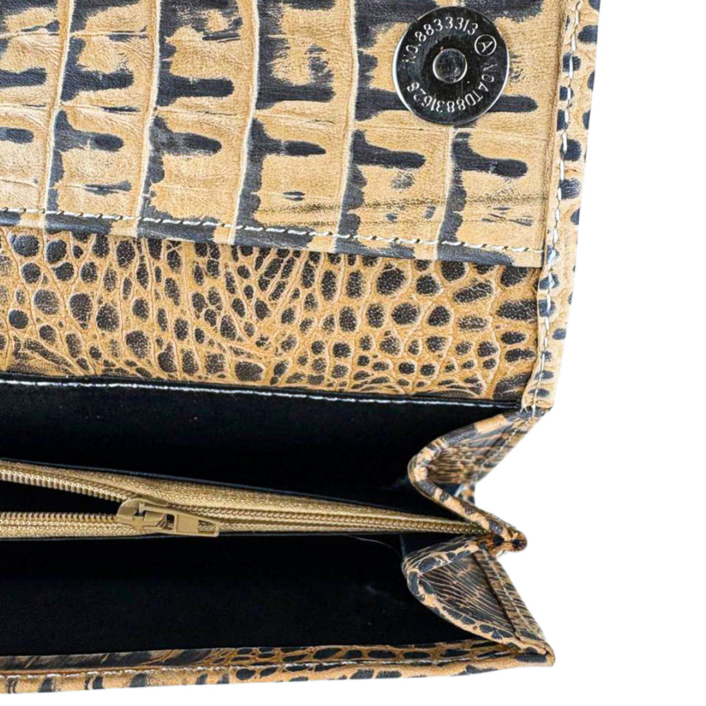 Leather Clutch With Moving Handle Crocodile Beige women's wallet & clutch in beige by Bag X