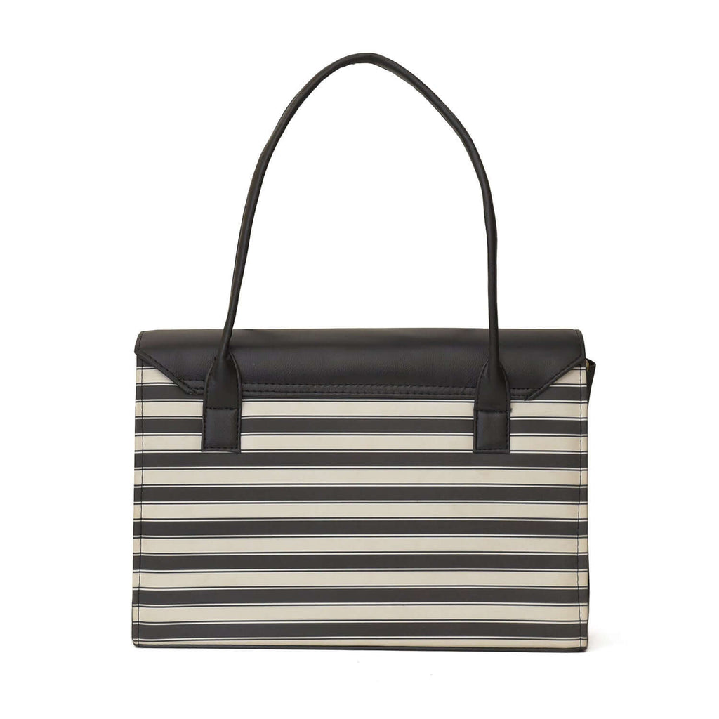 Darwin Black women's shoulder bag in black by Bag X