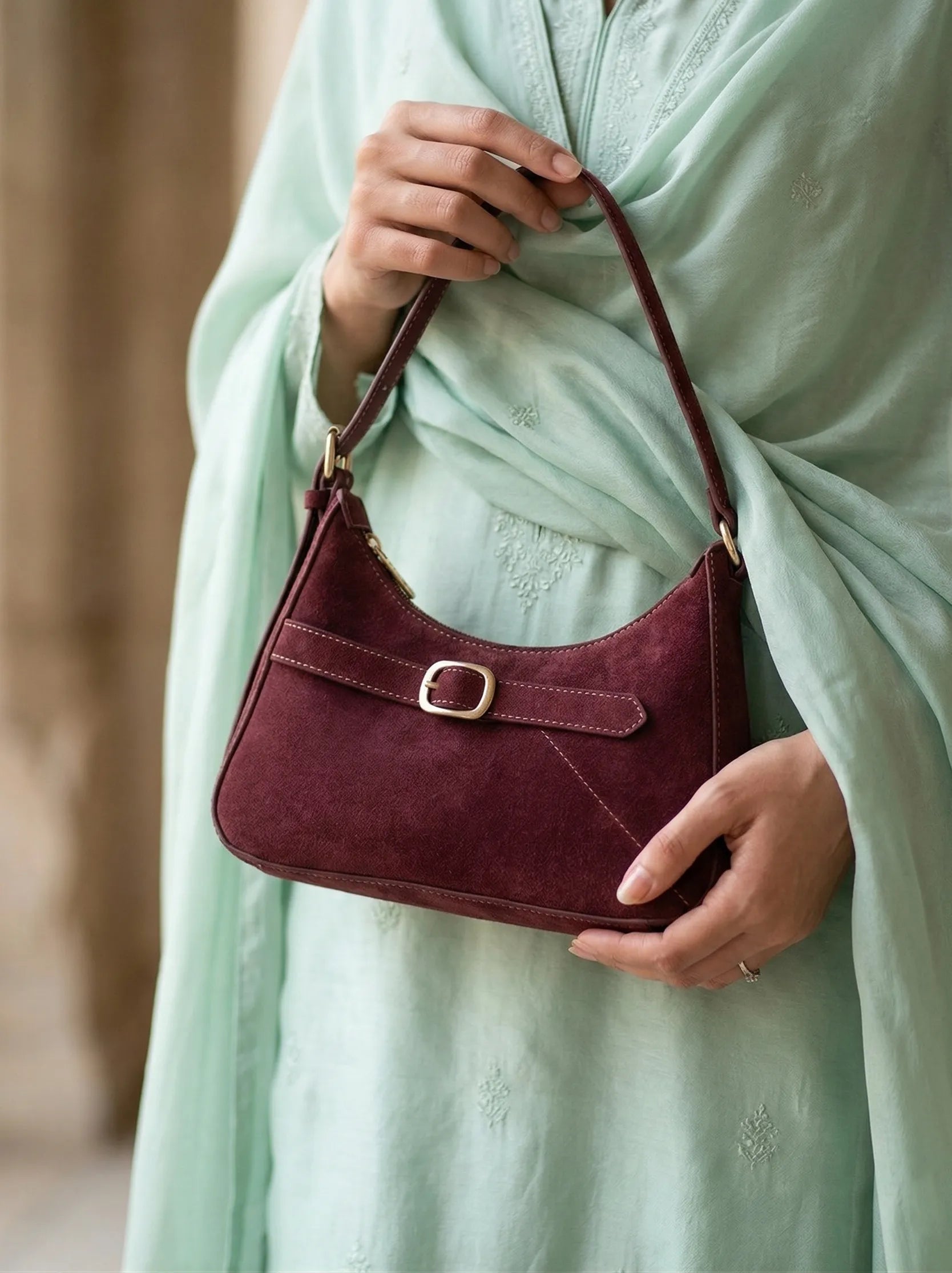 BARCELONA MAROON