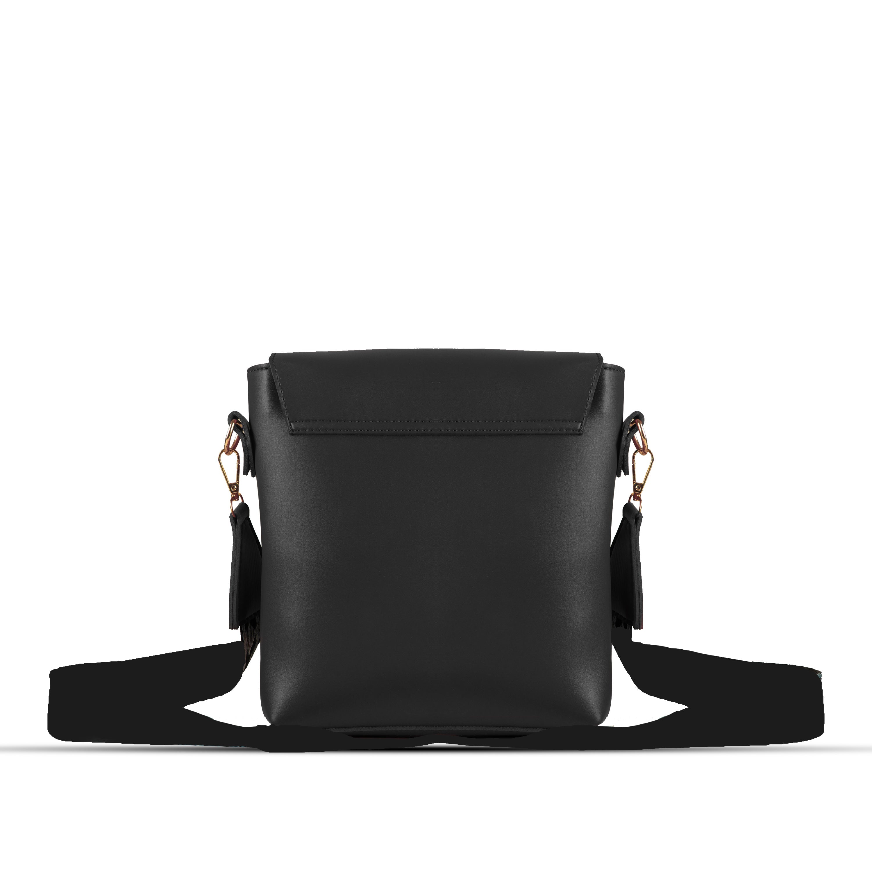 Quest Black women's crossbody bag in black by Bag X
