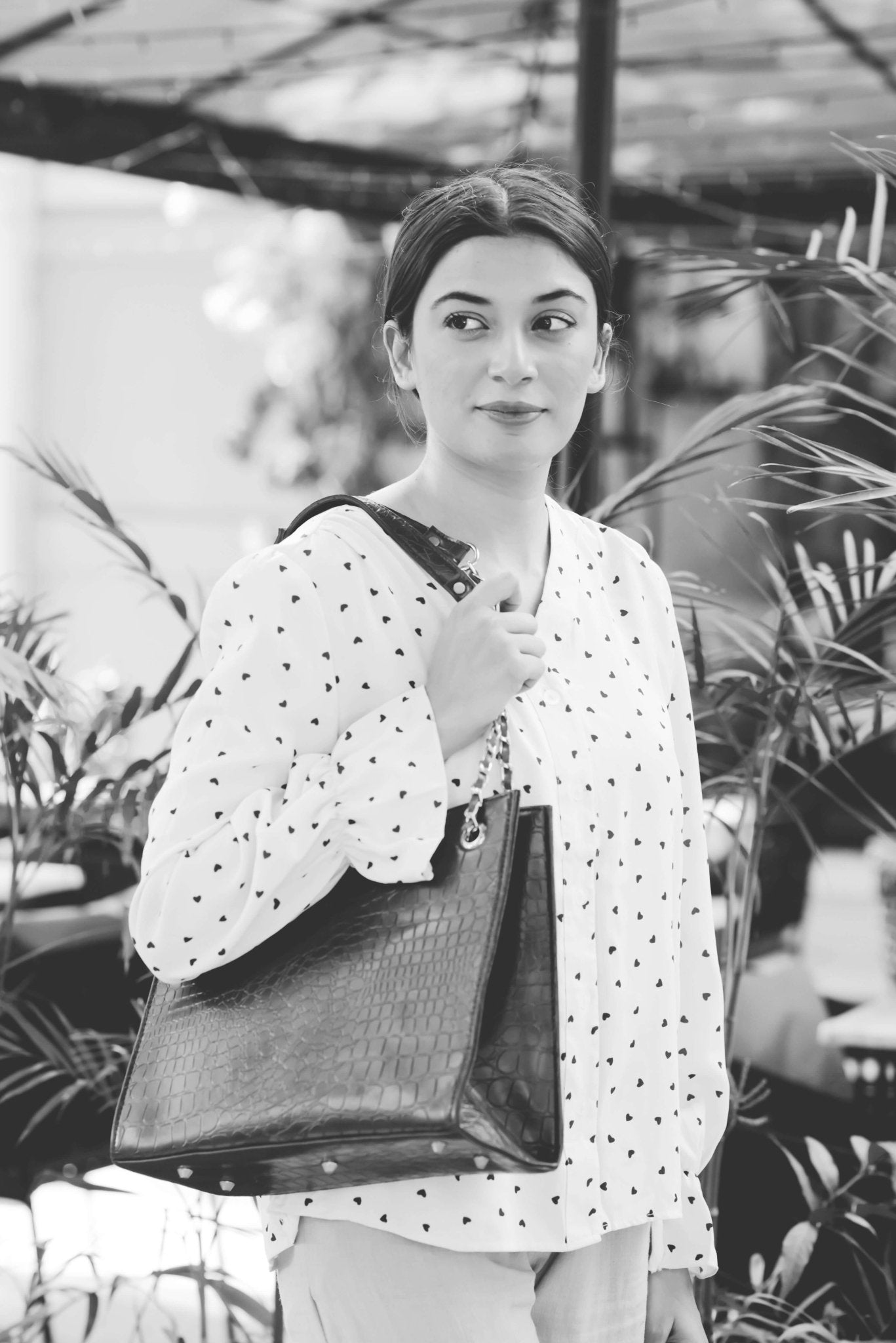 CROCODILE TOTE WHITE - Bag X