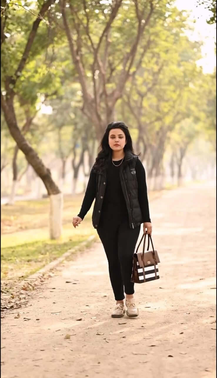 DARWIN BROWN - LEFTOVER - Bag X