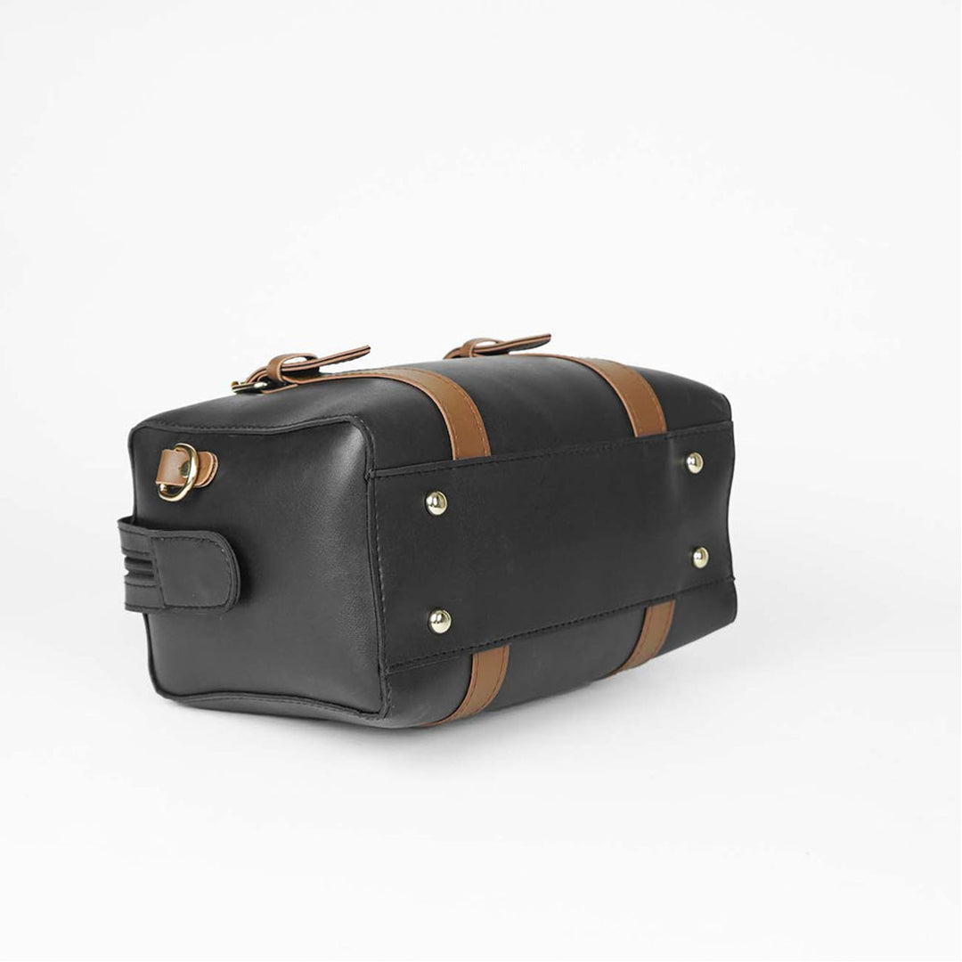 Twin Black women's shoulder bag in black by Bag X